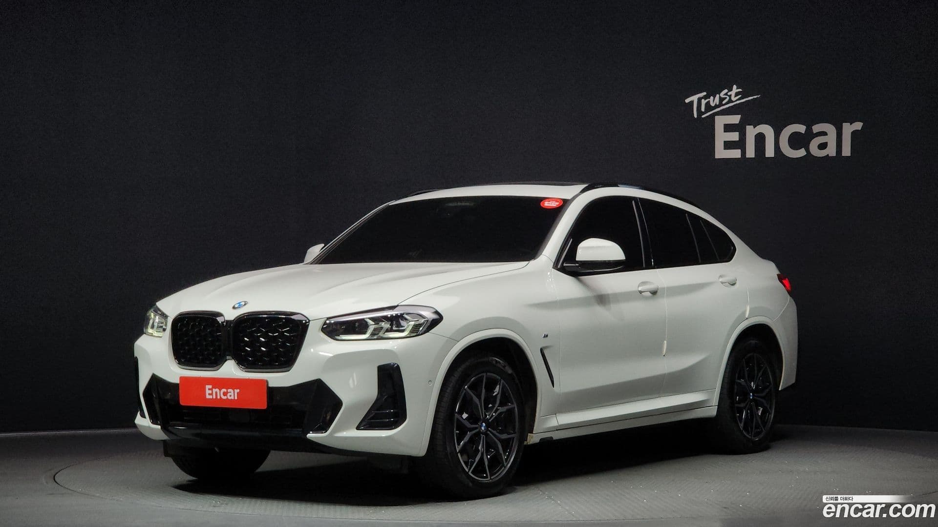 Main__Slider__Photo:X4 BMW 2022.9-0