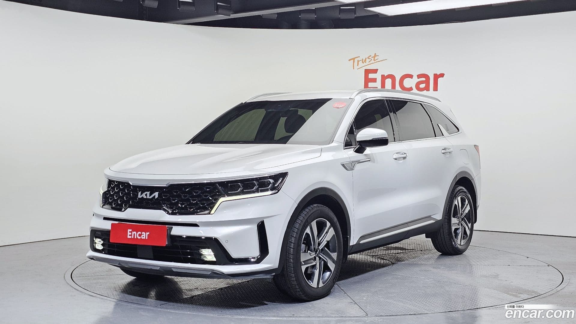 Main__Slider__Photo:Sorento Kia 2022.4-0
