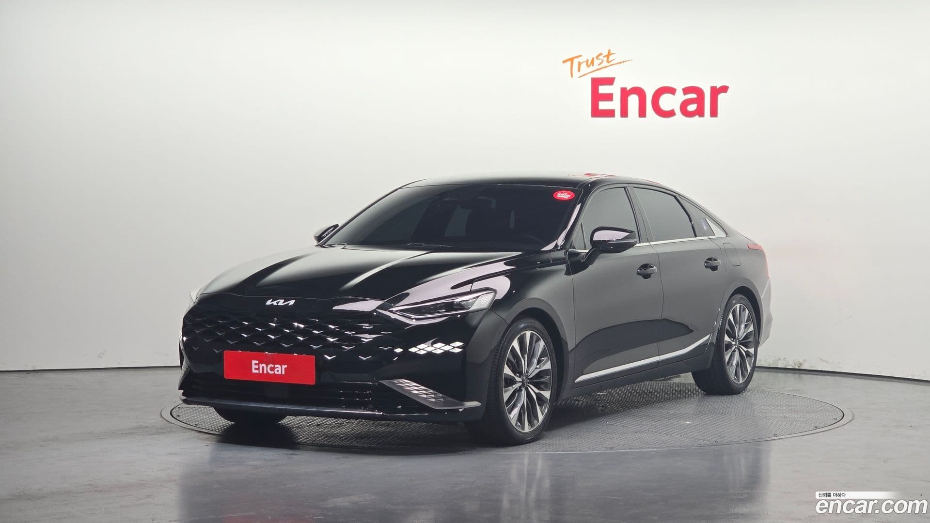 Main__Slider__Photo:K8 Kia 2021.3-0