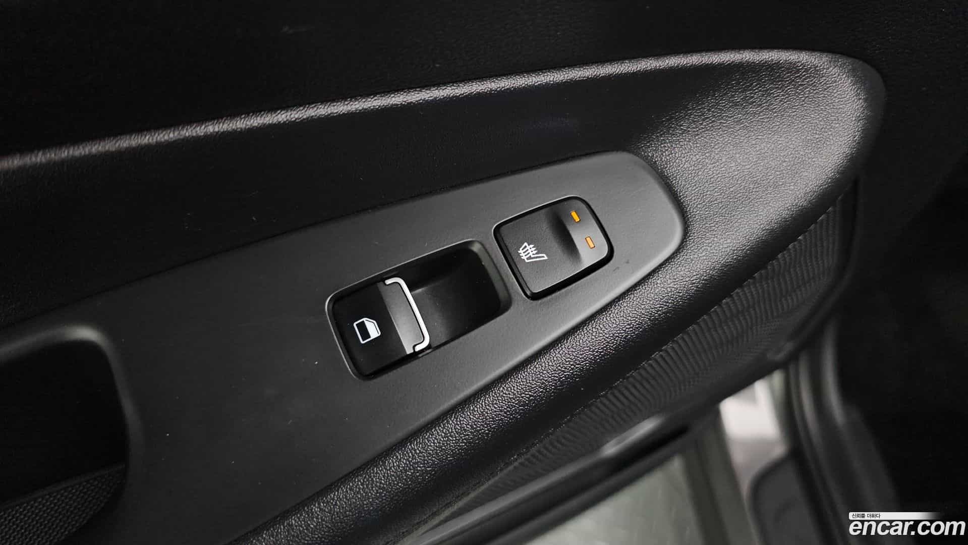 Santafe Hyundai 2019.1-OPTION-022