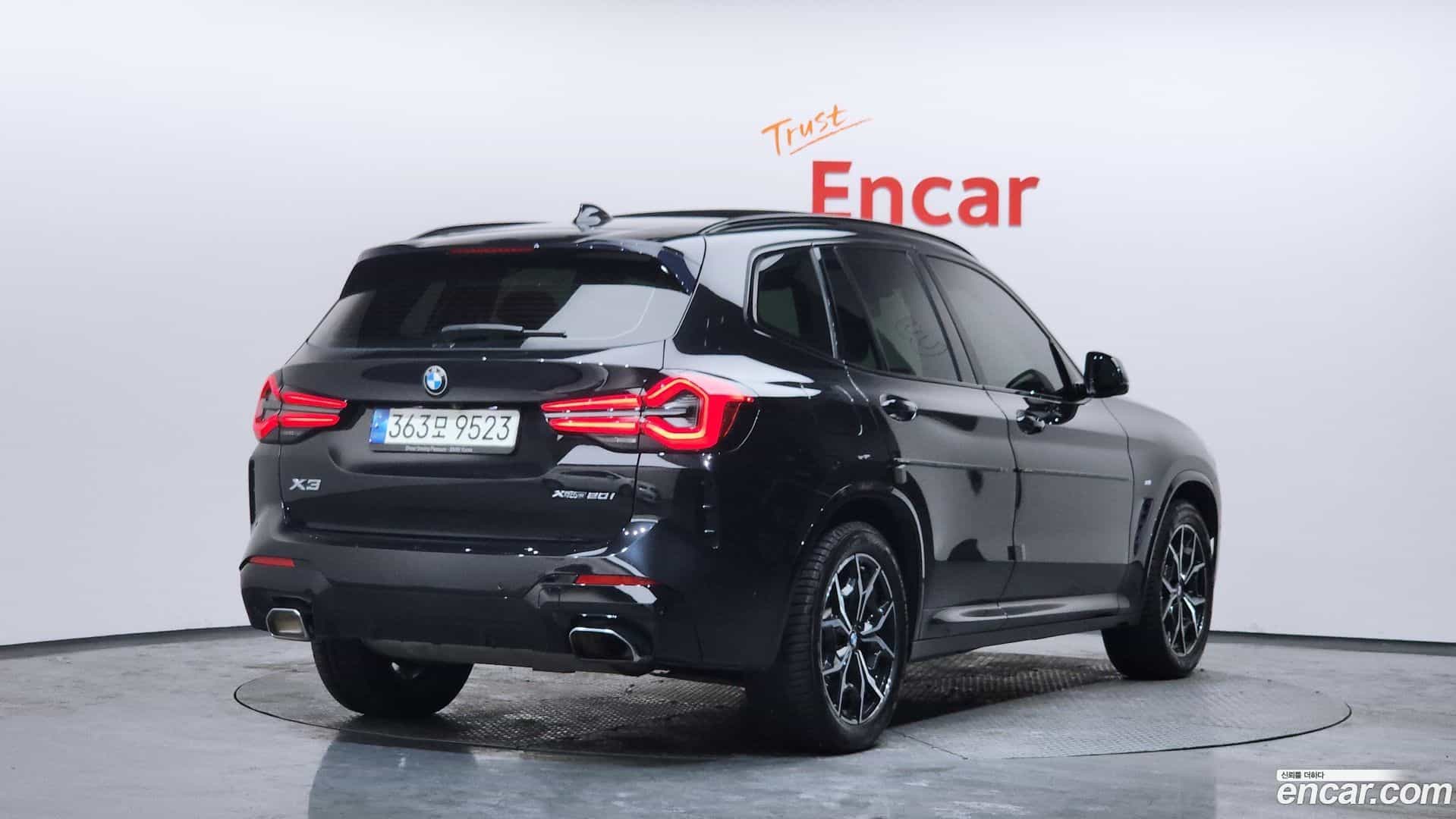 X3 BMW 2021.10-OUTER-002