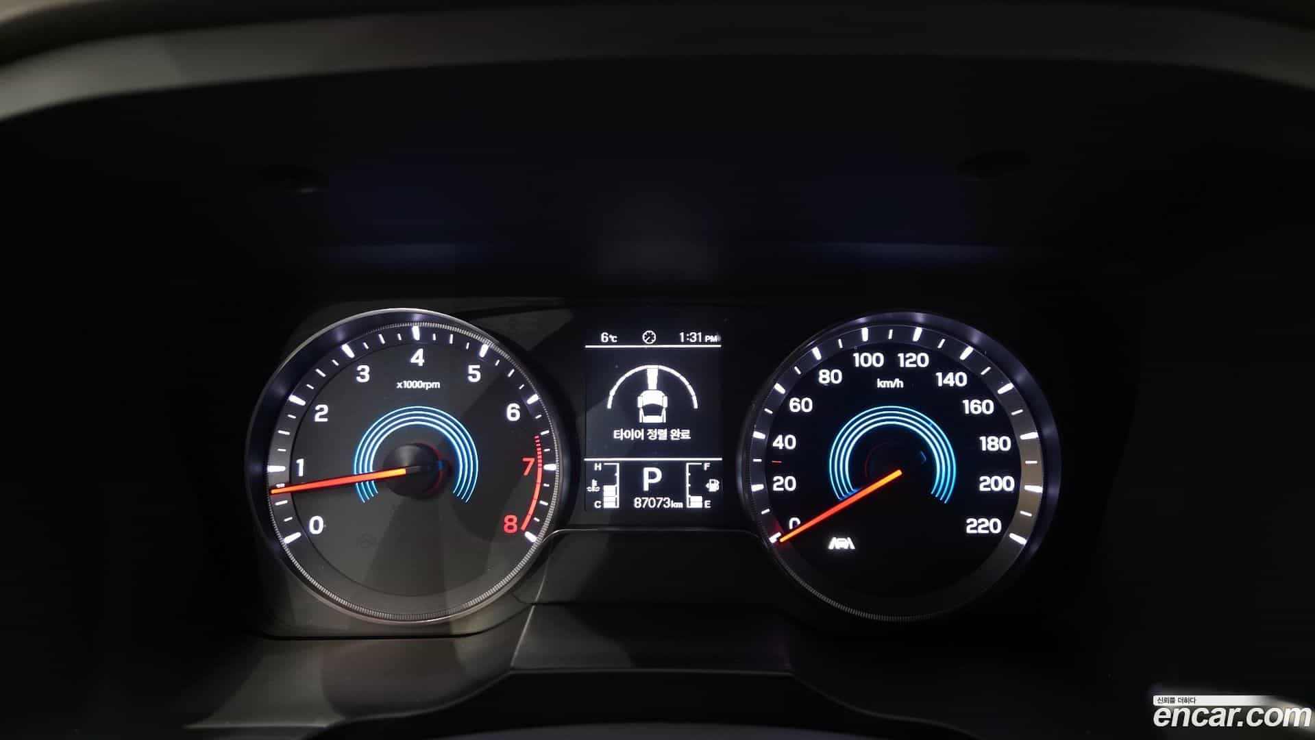 KORANDO KG Mobility 2022.0-INNER-008
