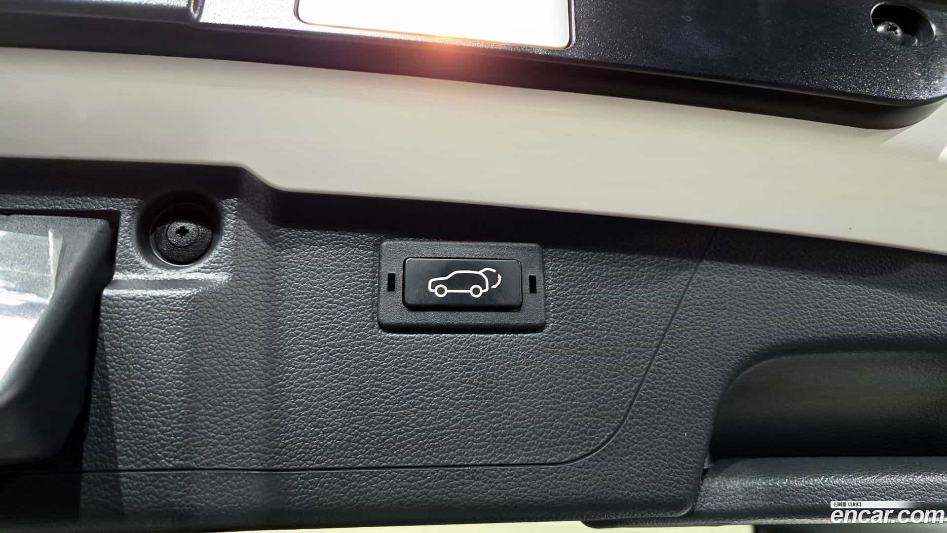 KORANDO KG Mobility 2022.0-OPTION-024