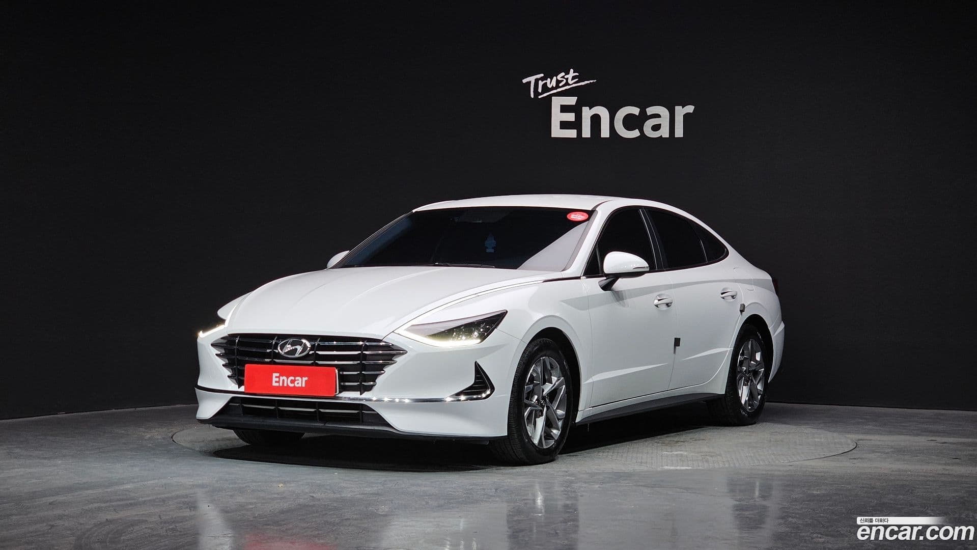 Main__Slider__Photo:Sonata Hyundai 2020.9-0