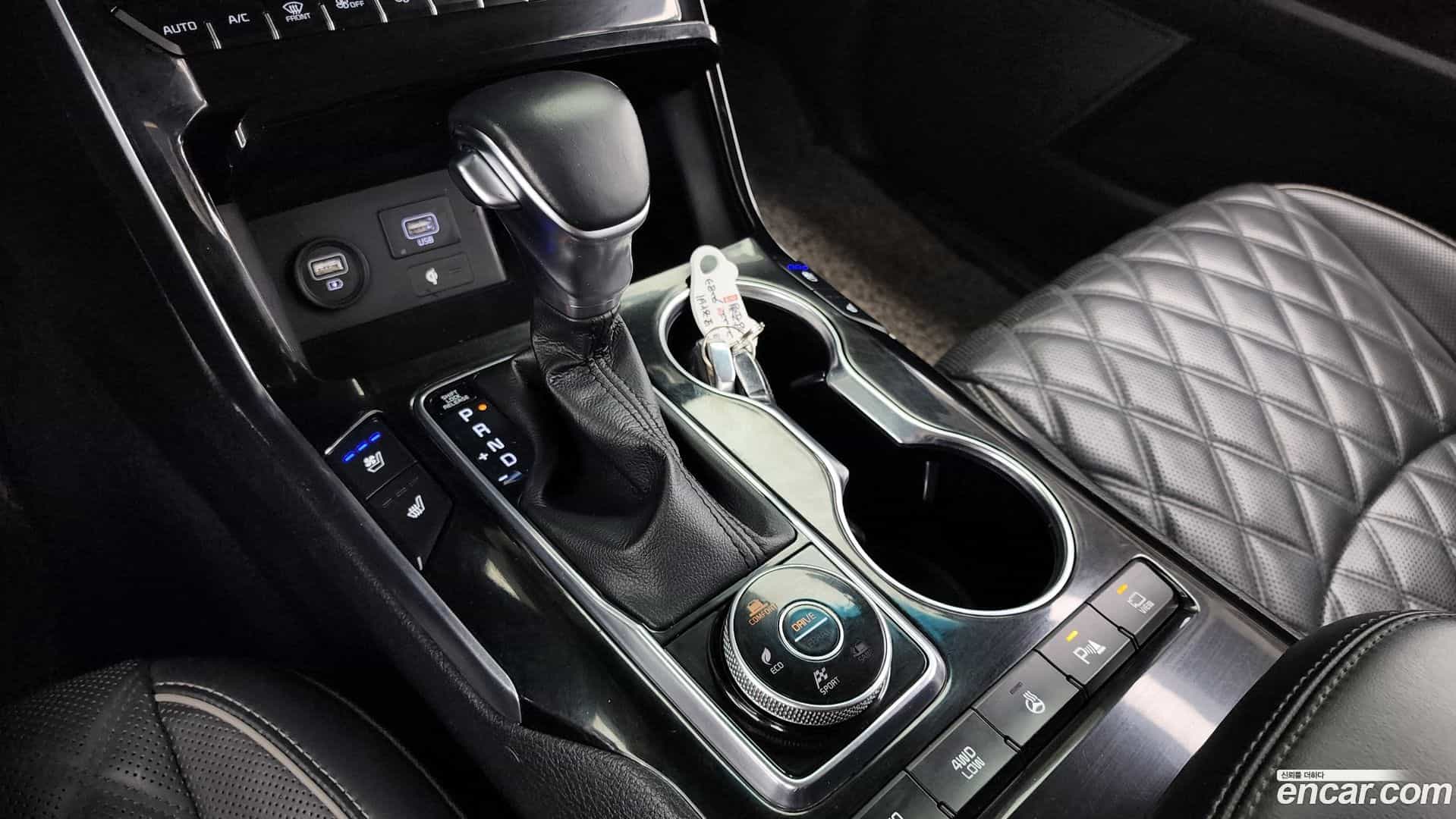 Mohave Kia 2022.1-INNER-009