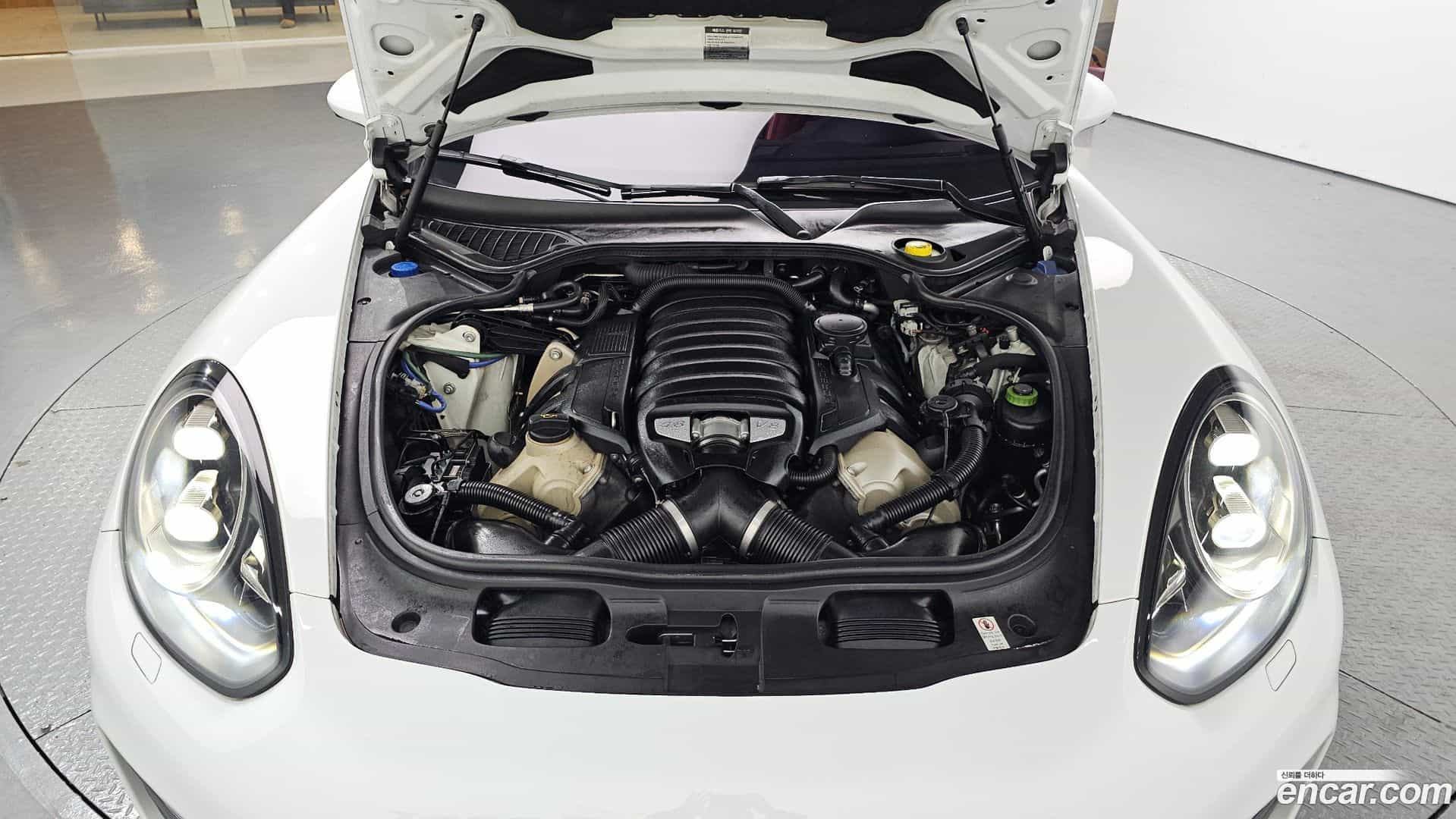 Panamera Porsche 2015.6-INNER-006
