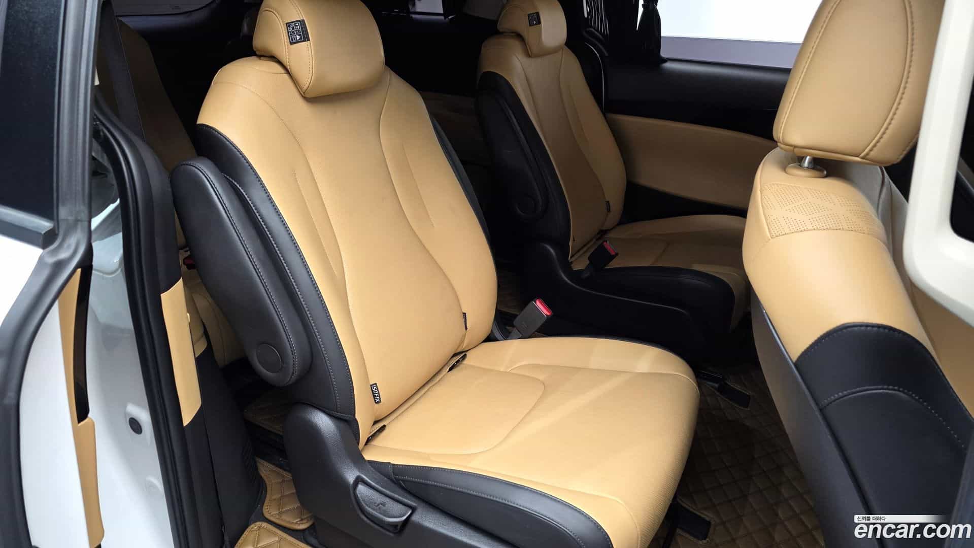 Canival Kia 2022.4-OPTION-016