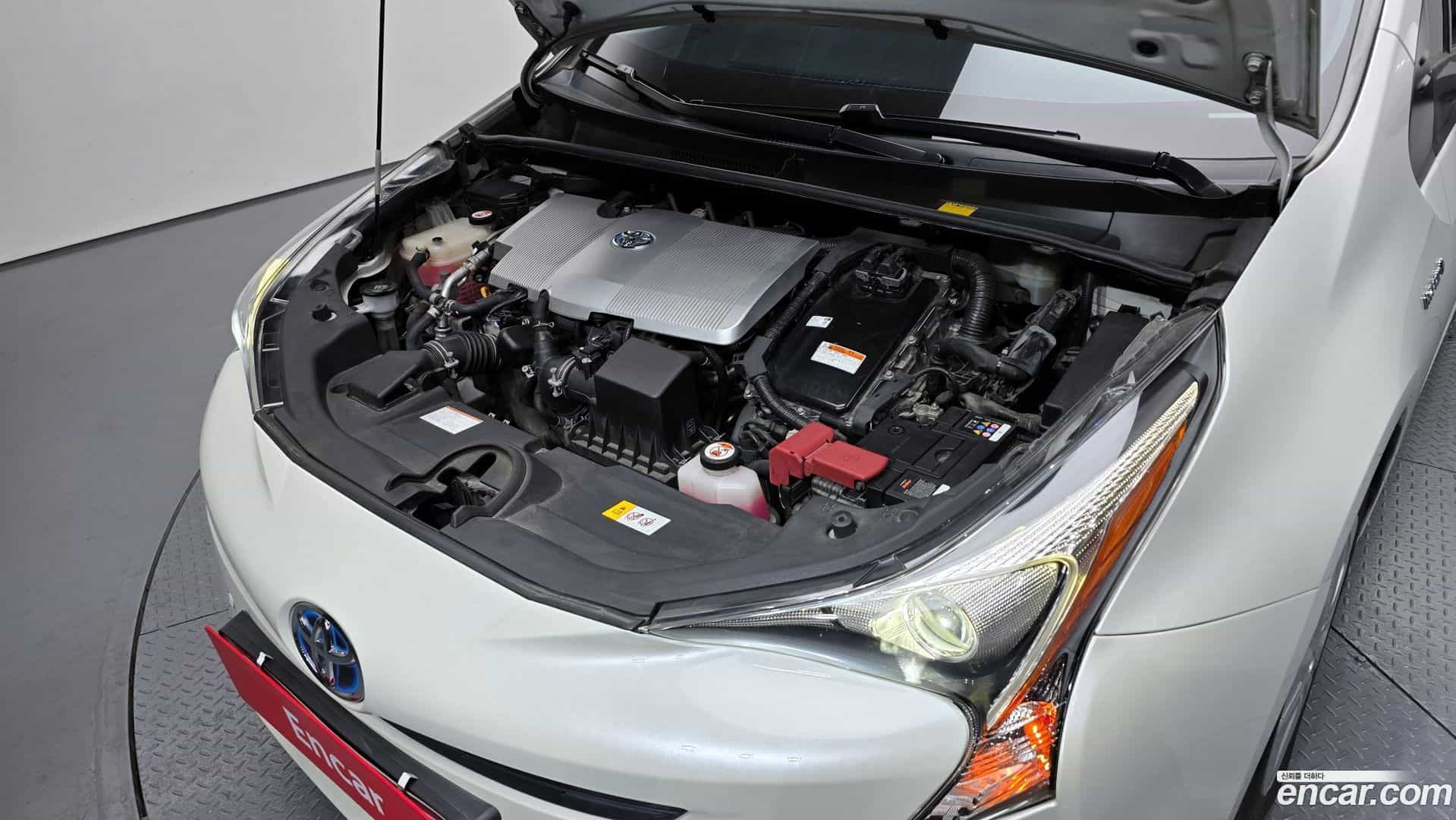 Prius Toyota 2016.6-INNER-006