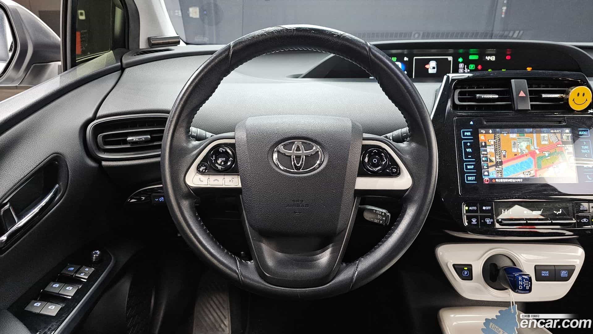Prius Toyota 2016.6-OPTION-017