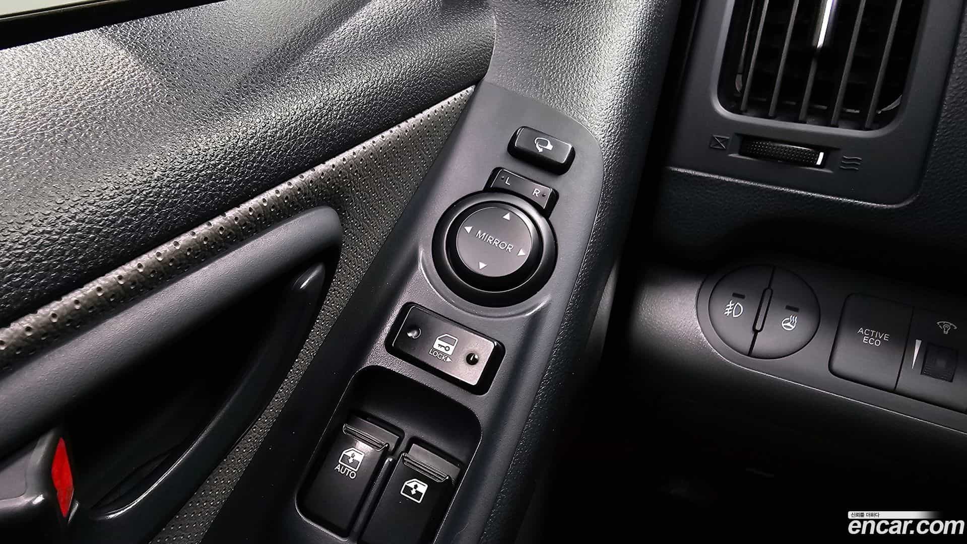 Starex Hyundai 2019.3-OPTION-022