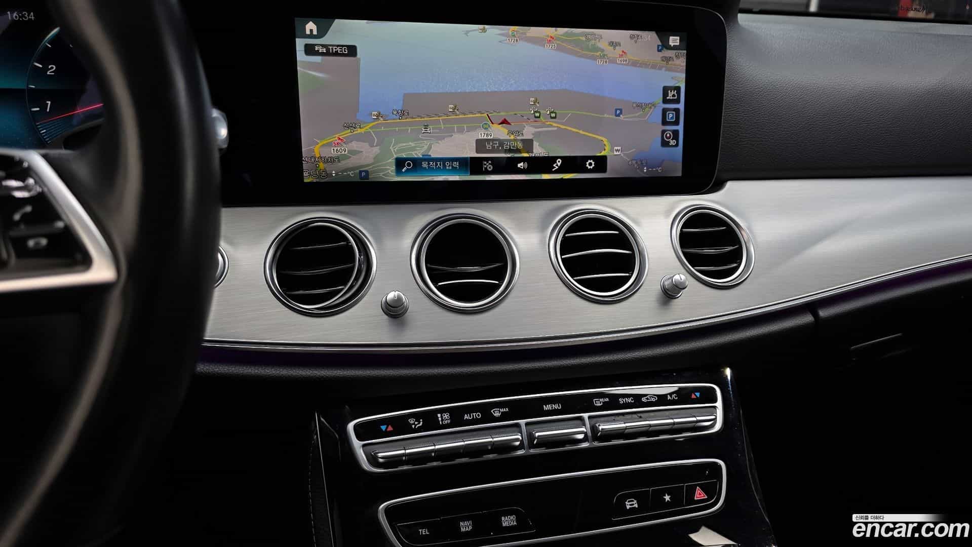 E-Class Mercedes-Benz 2021.5-OPTION-018