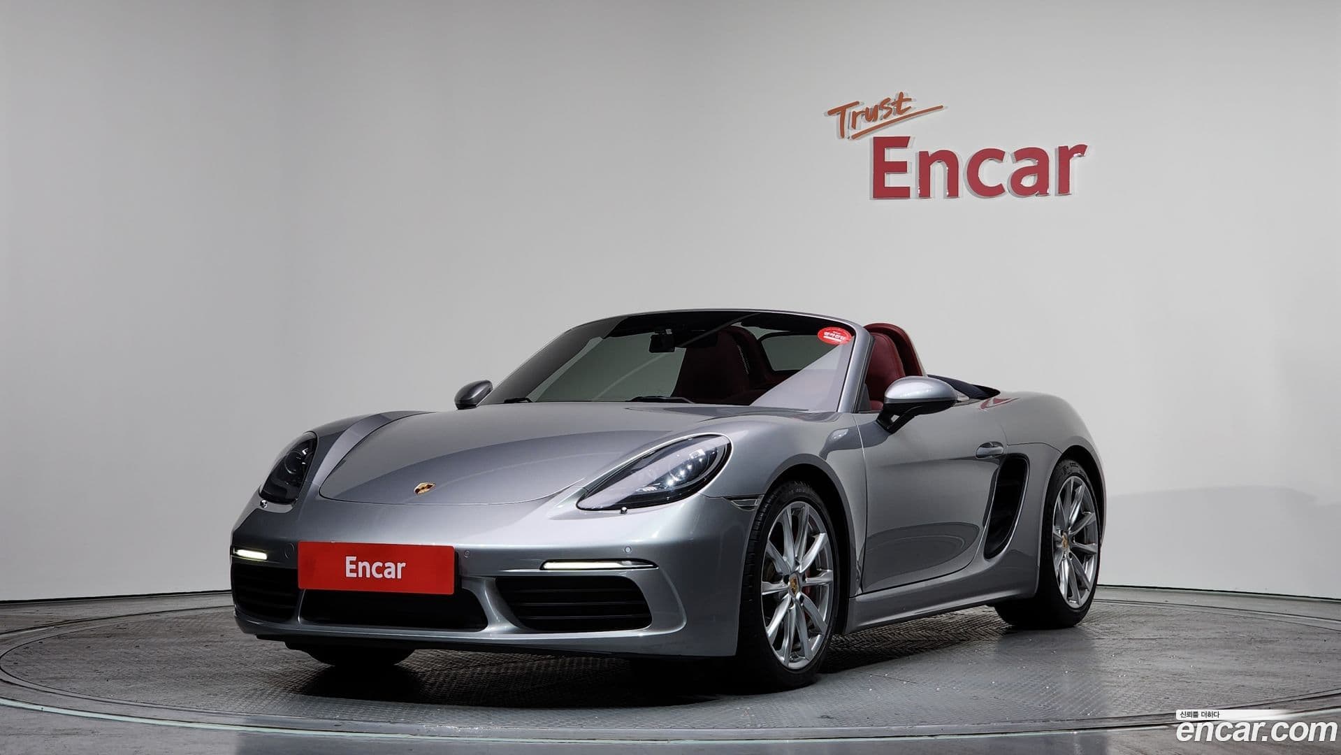 Main__Slider__Photo:718 Porsche 2016.8-0