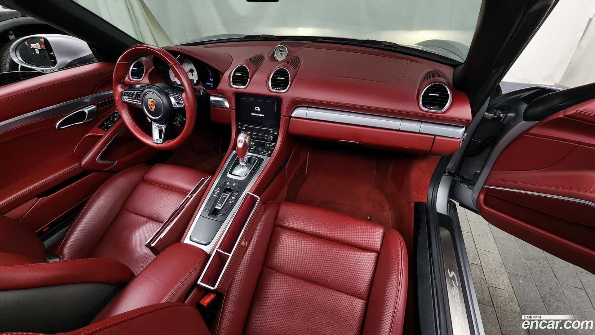 718 Porsche 2016.8-INNER-007