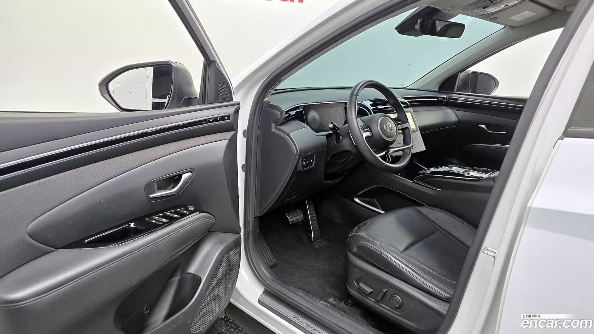 Tucson Hyundai 2023.4-OPTION-015