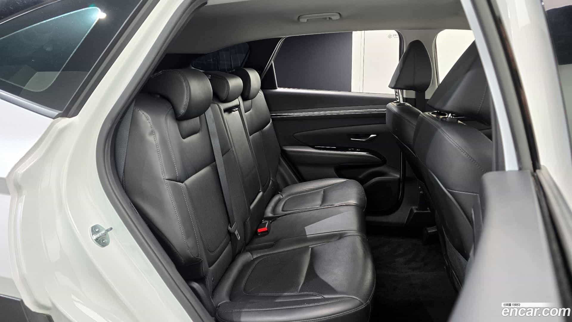 Tucson Hyundai 2023.4-OPTION-016