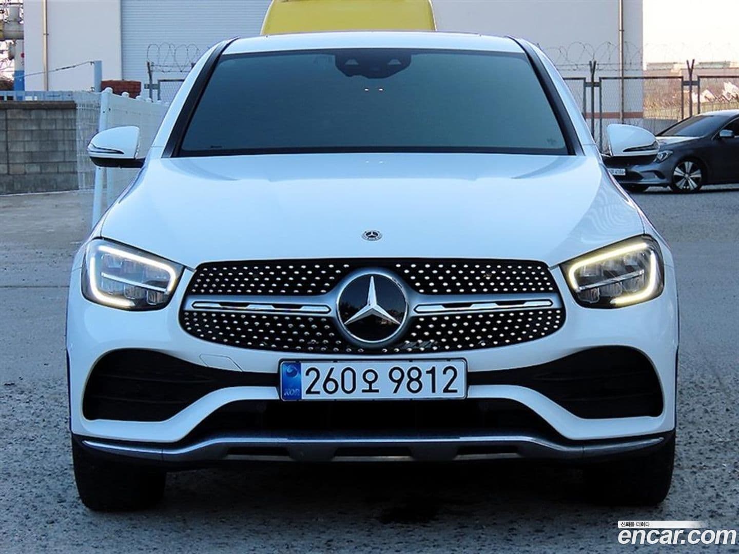 Main__Slider__Photo:GLC-Class Mercedes-Benz 2021.3-0