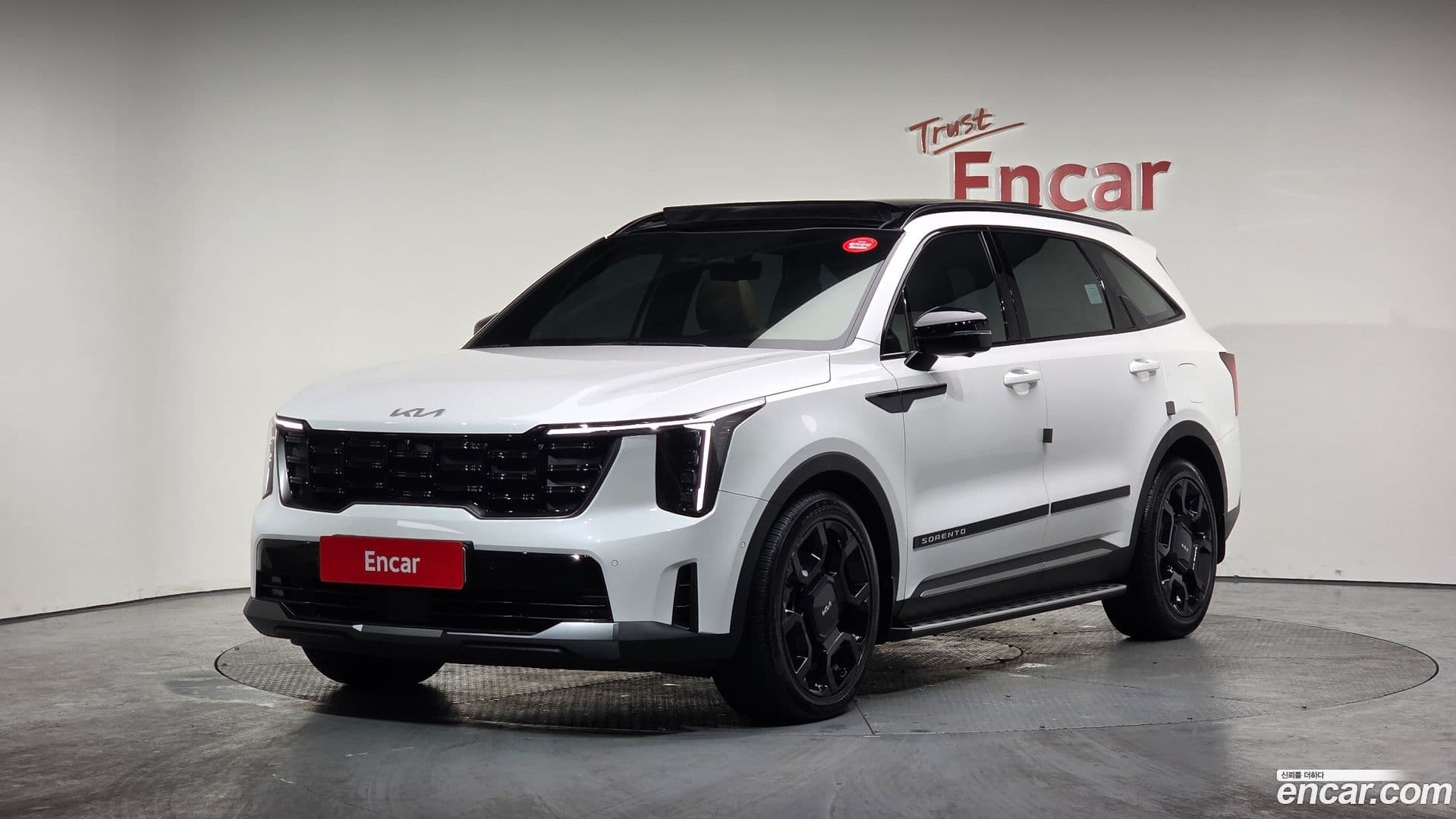 Main__Slider__Photo:Sorento Kia 2024.1-0