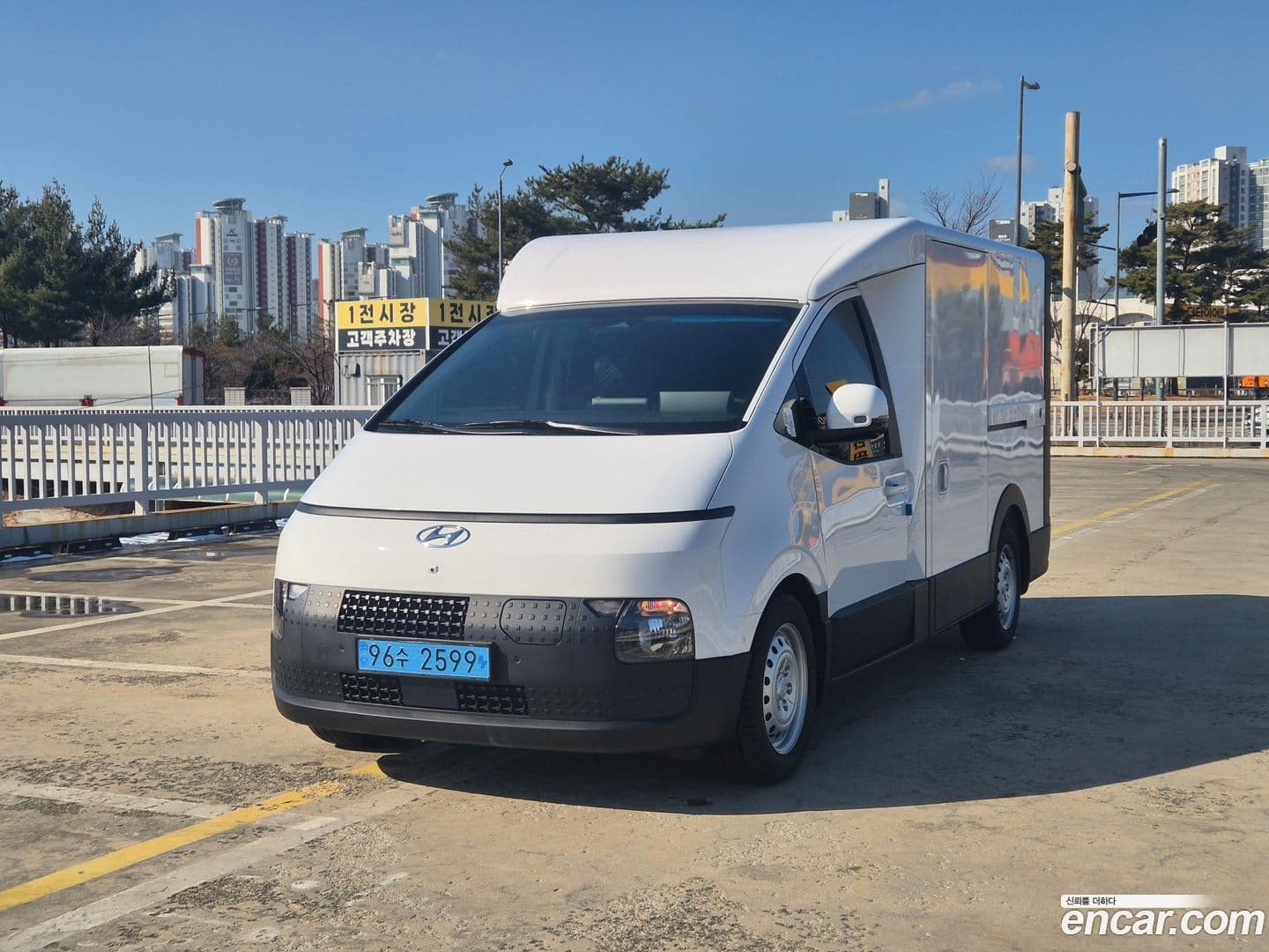 Main__Slider__Photo:ST1 Hyundai 2025.8-0