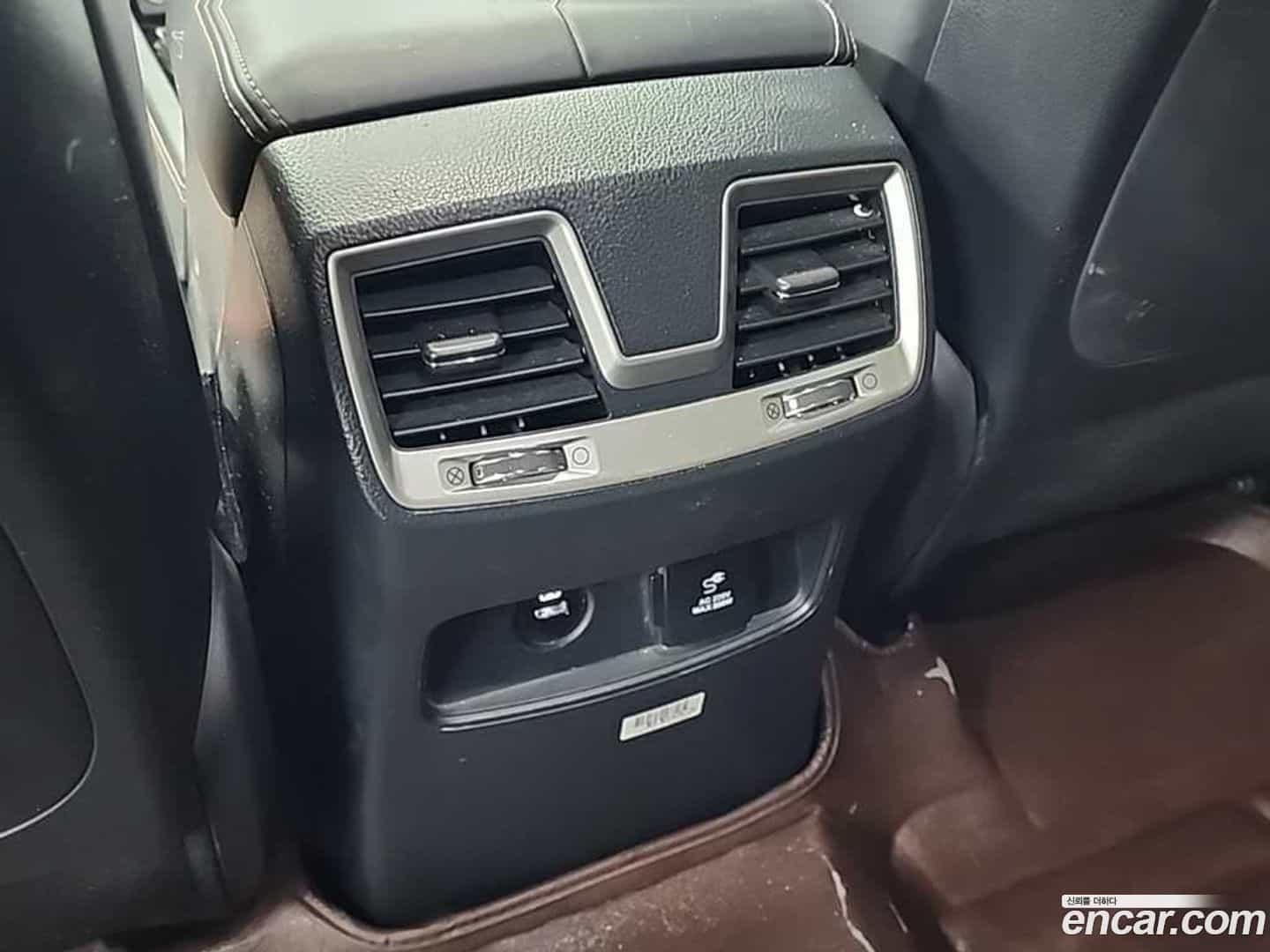 Rexton KG Mobility 2018.0-OPTION-017
