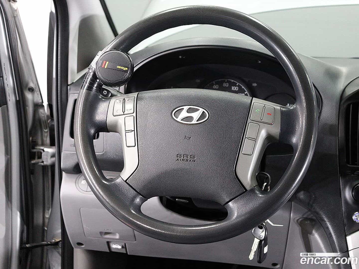 Starex Hyundai 2014.0-OPTION-017