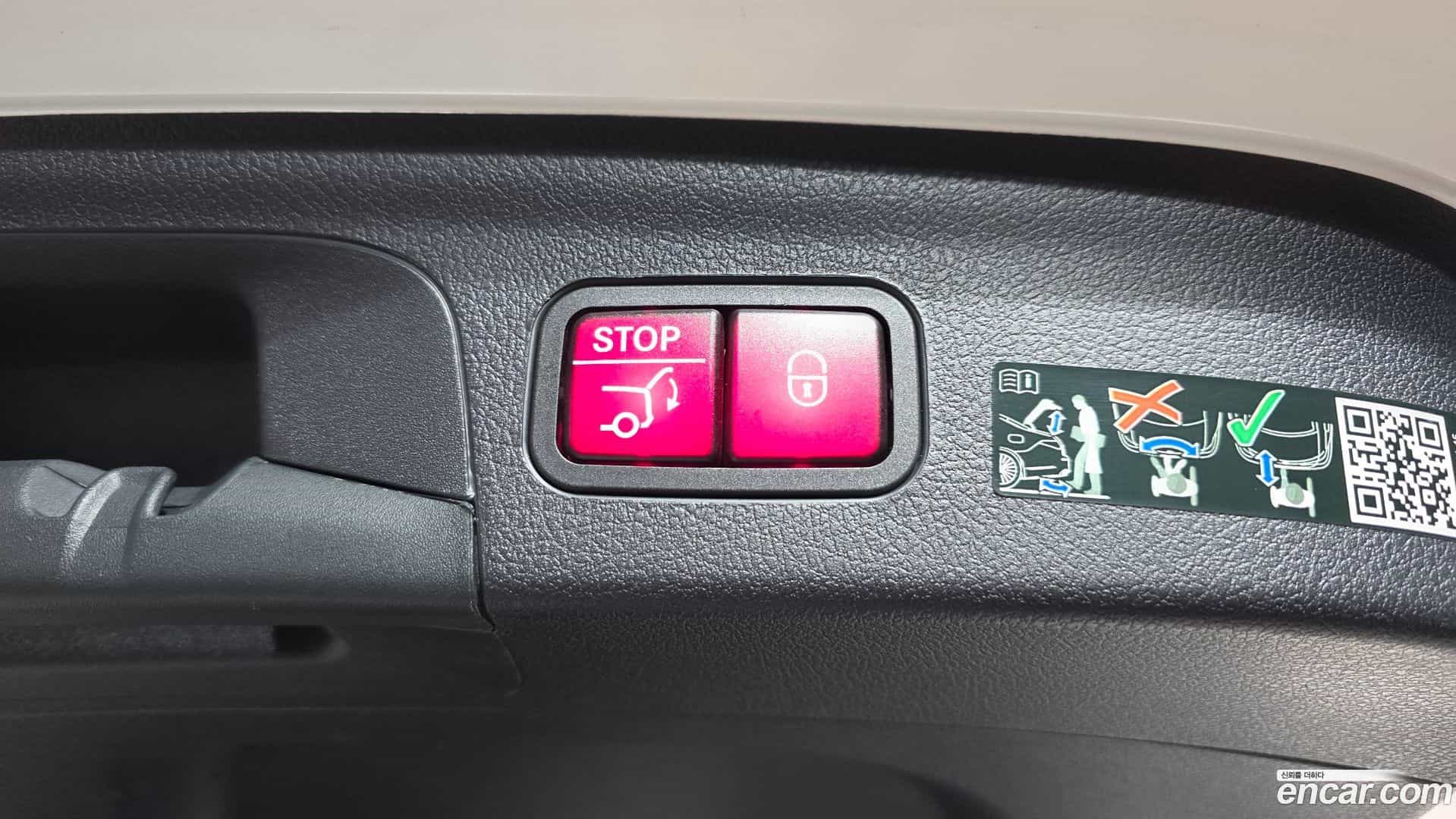 GLE-Class Mercedes-Benz 2022.2-OPTION-023