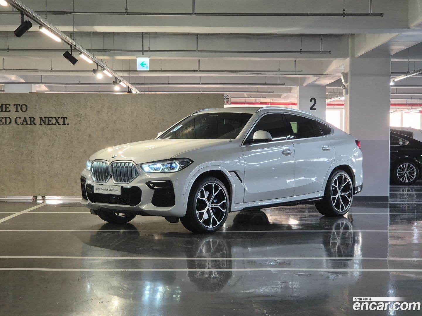 Main__Slider__Photo:X6 BMW 2022.1-0