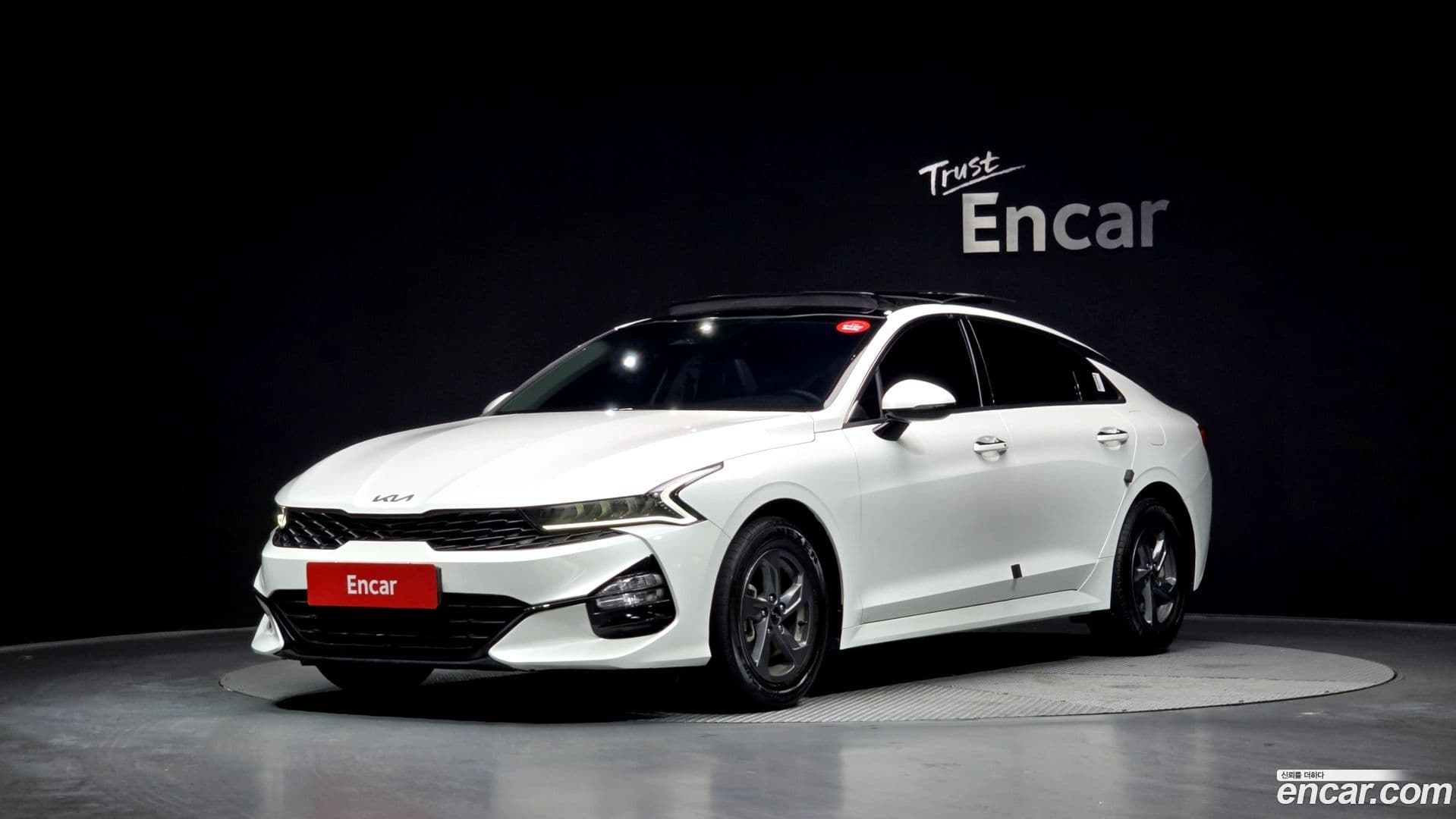 Main__Slider__Photo:K5 Kia 2022.9-0
