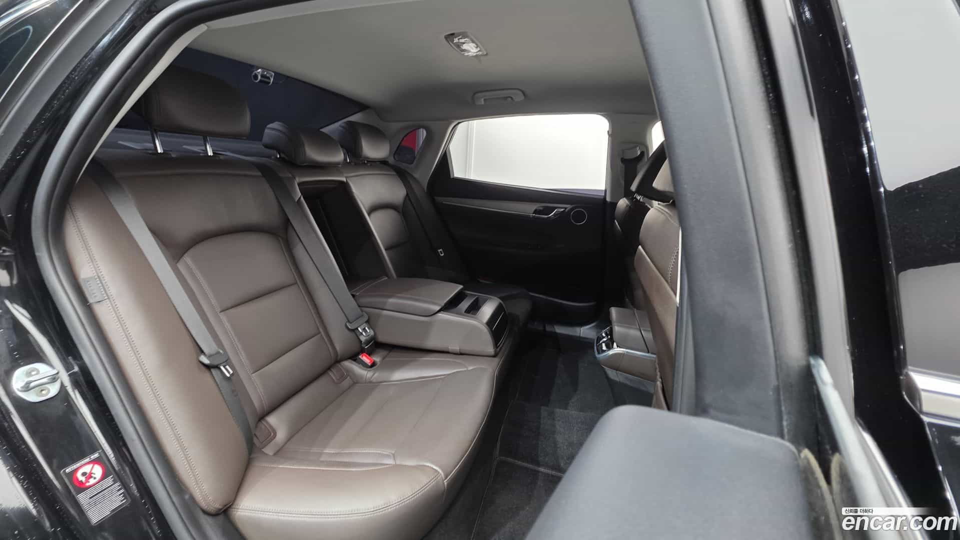 Grandeur Hyundai 2020.10-OPTION-023