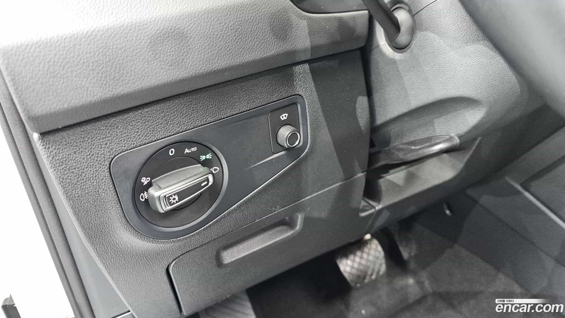 Tiguan Volkswagen 2023.6-OPTION-016