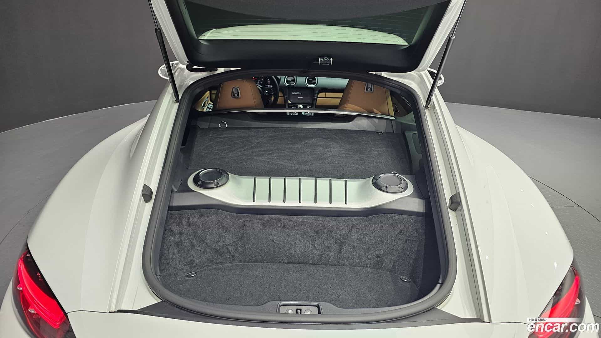 718 Porsche 2020.11-OPTION-024
