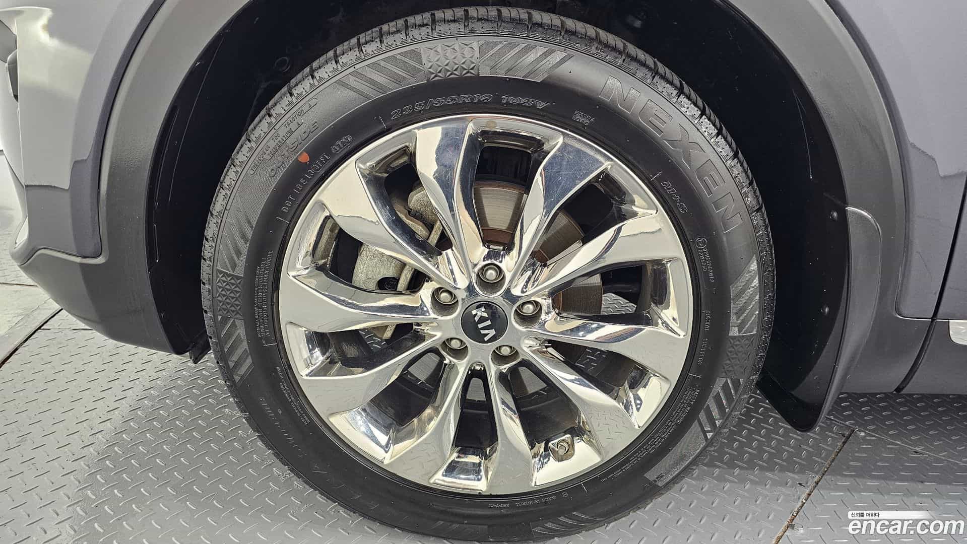 Sorento Kia 2018.1-OUTER-005