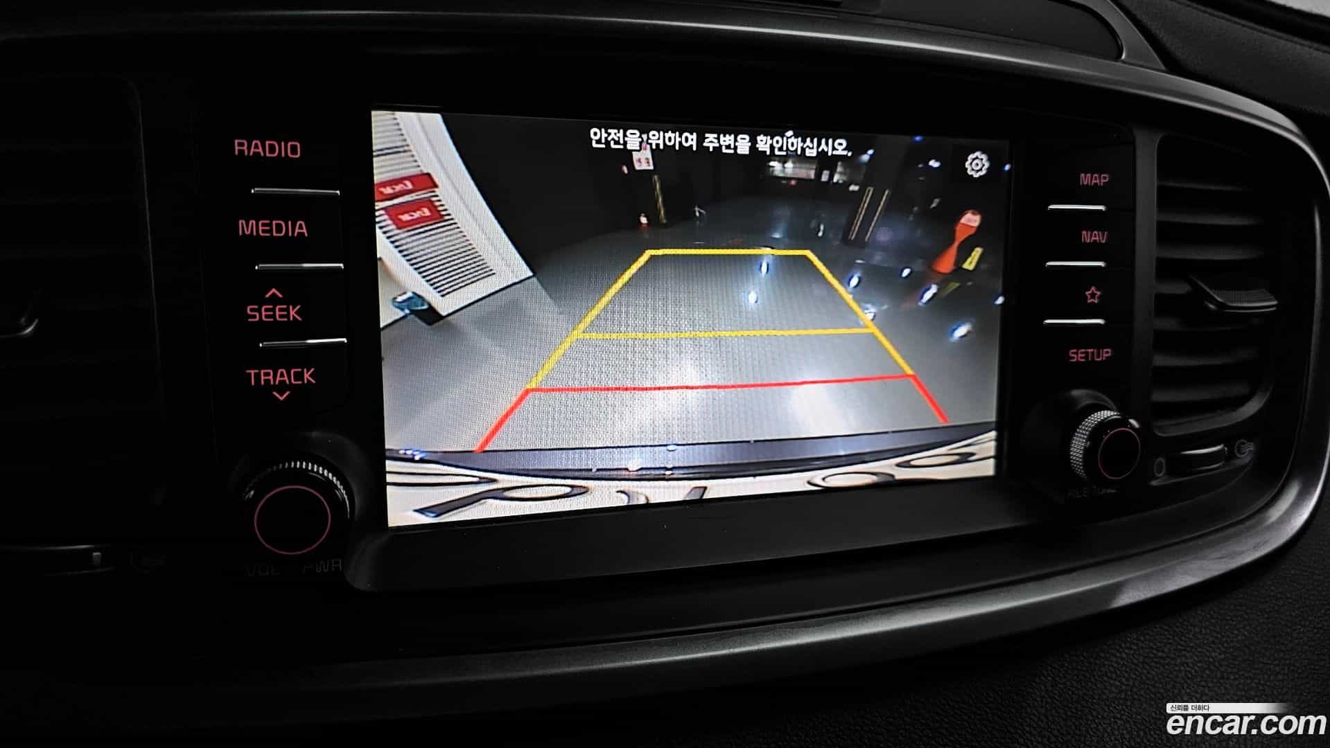 Sorento Kia 2018.1-OPTION-019