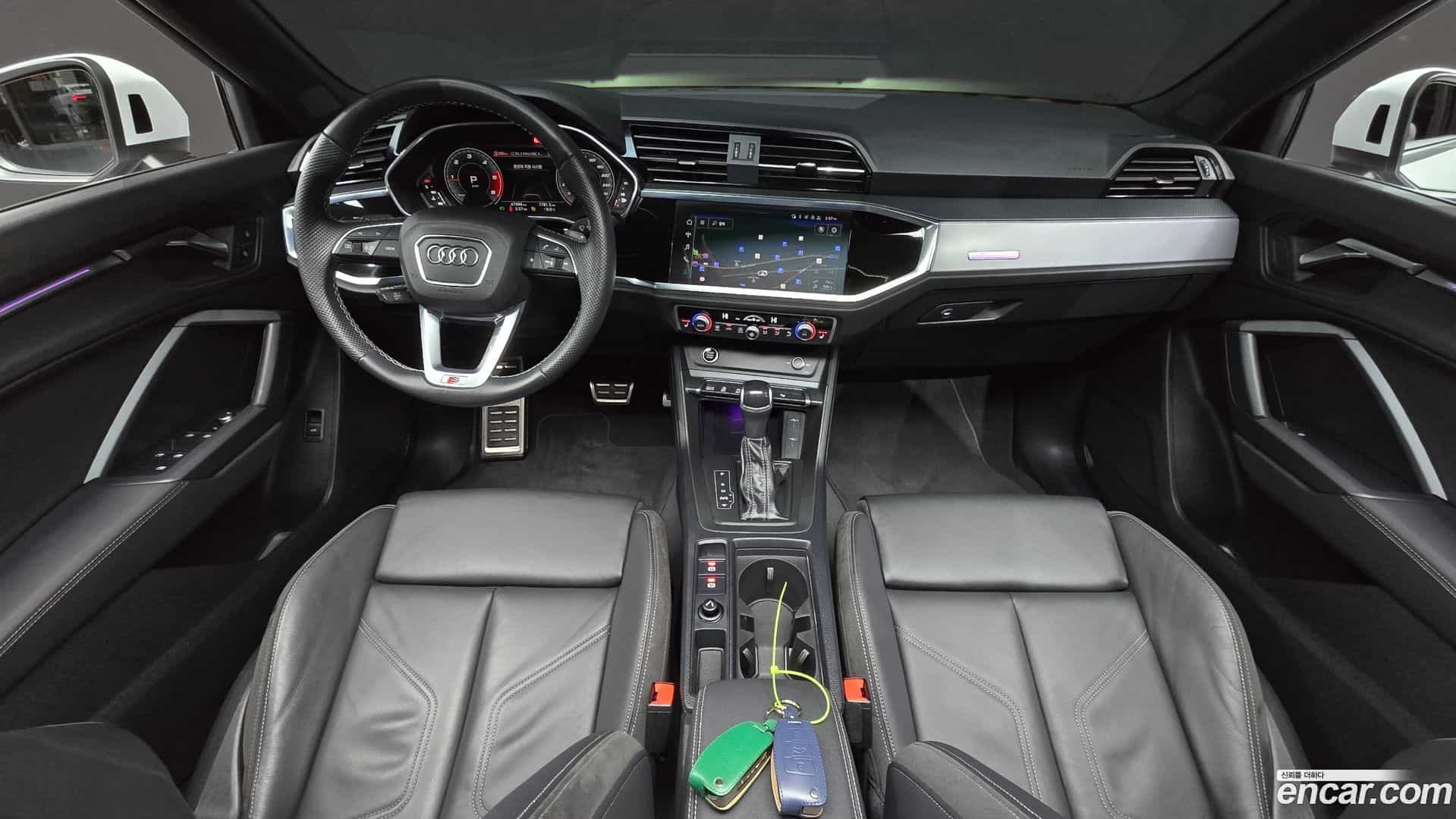 Q3 Audi 2023.0-INNER-007