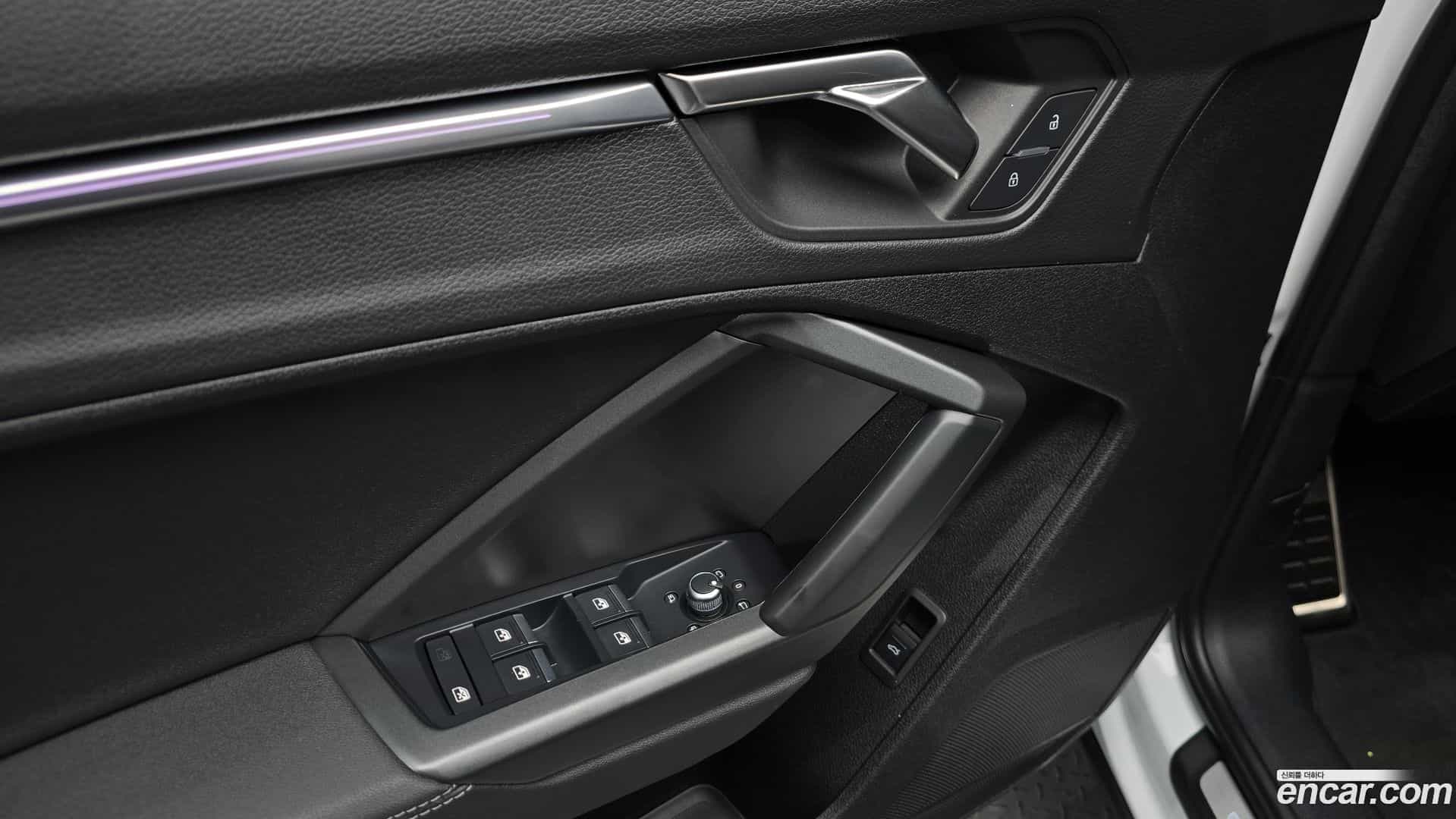 Q3 Audi 2023.0-OPTION-021