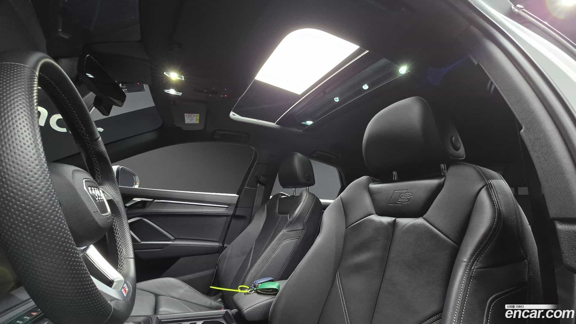 Q3 Audi 2023.0-OPTION-023