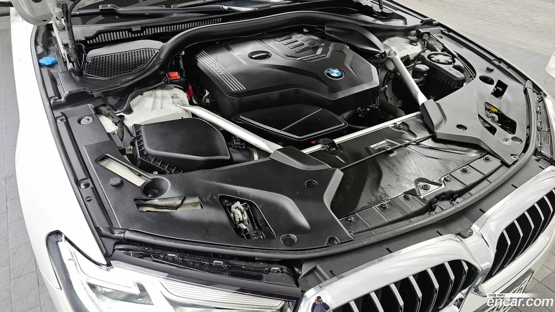 5-Series BMW 2023.1-INNER-006