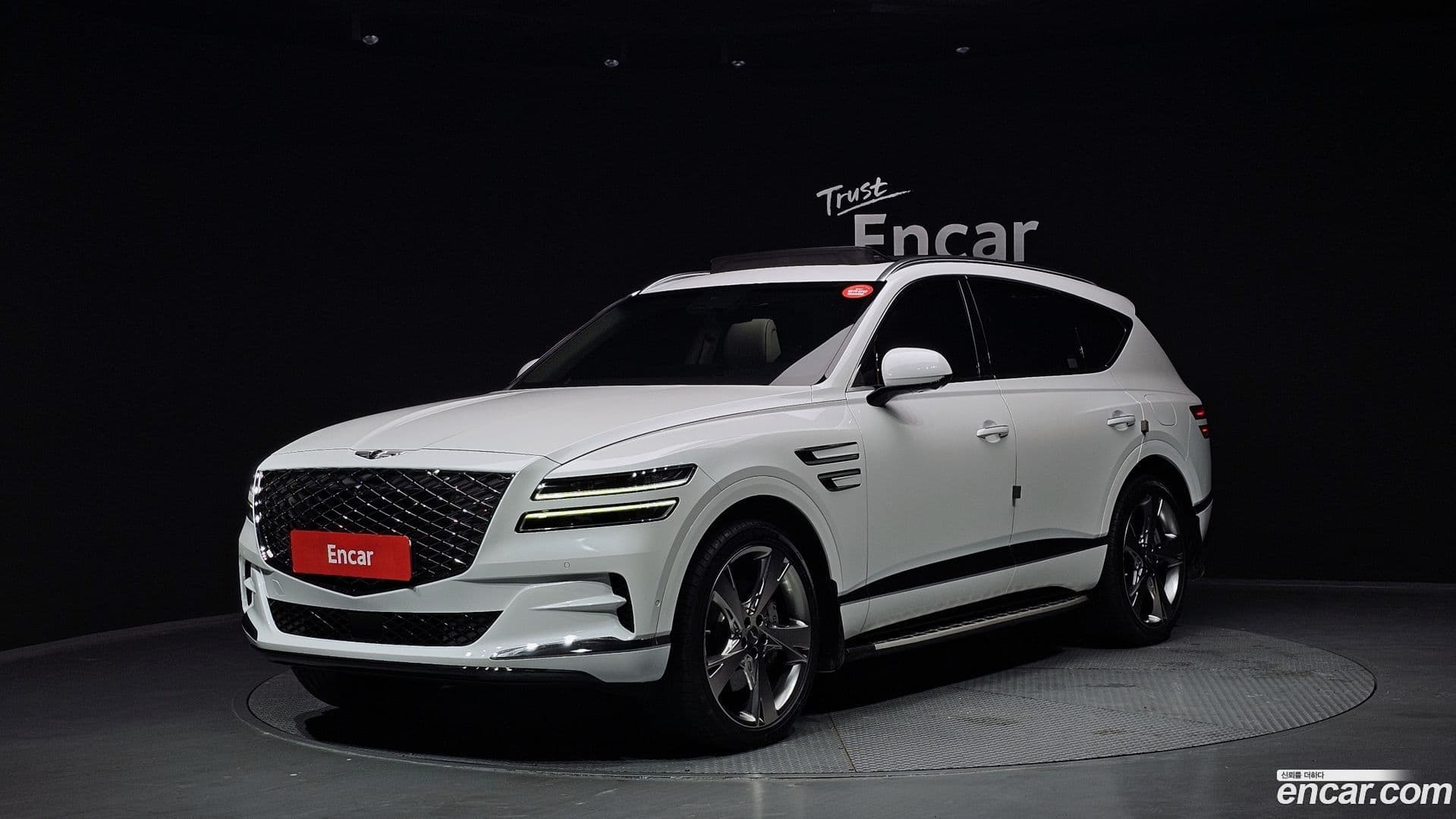 Main__Slider__Photo:GV80 Genesis 2023.4-0
