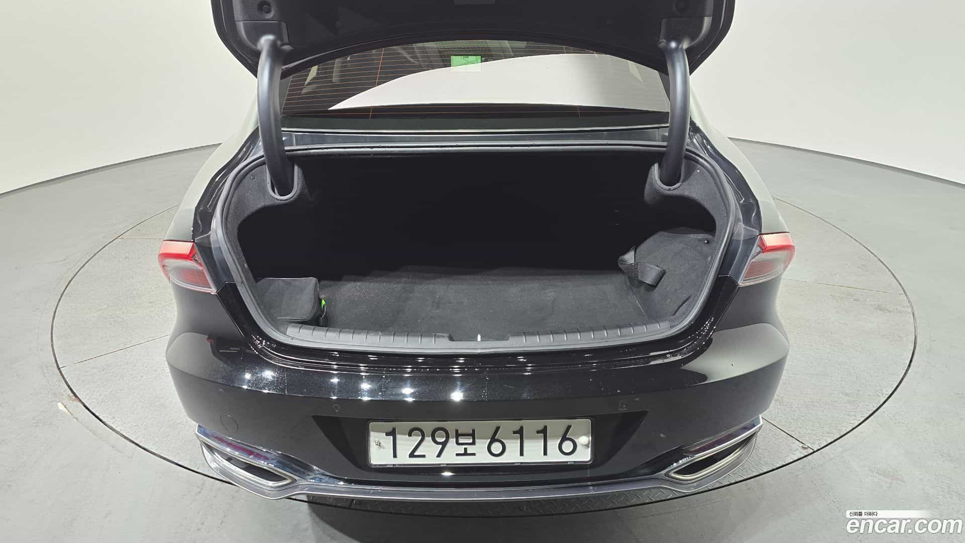 Grandeur Hyundai 2021.8-OPTION-024