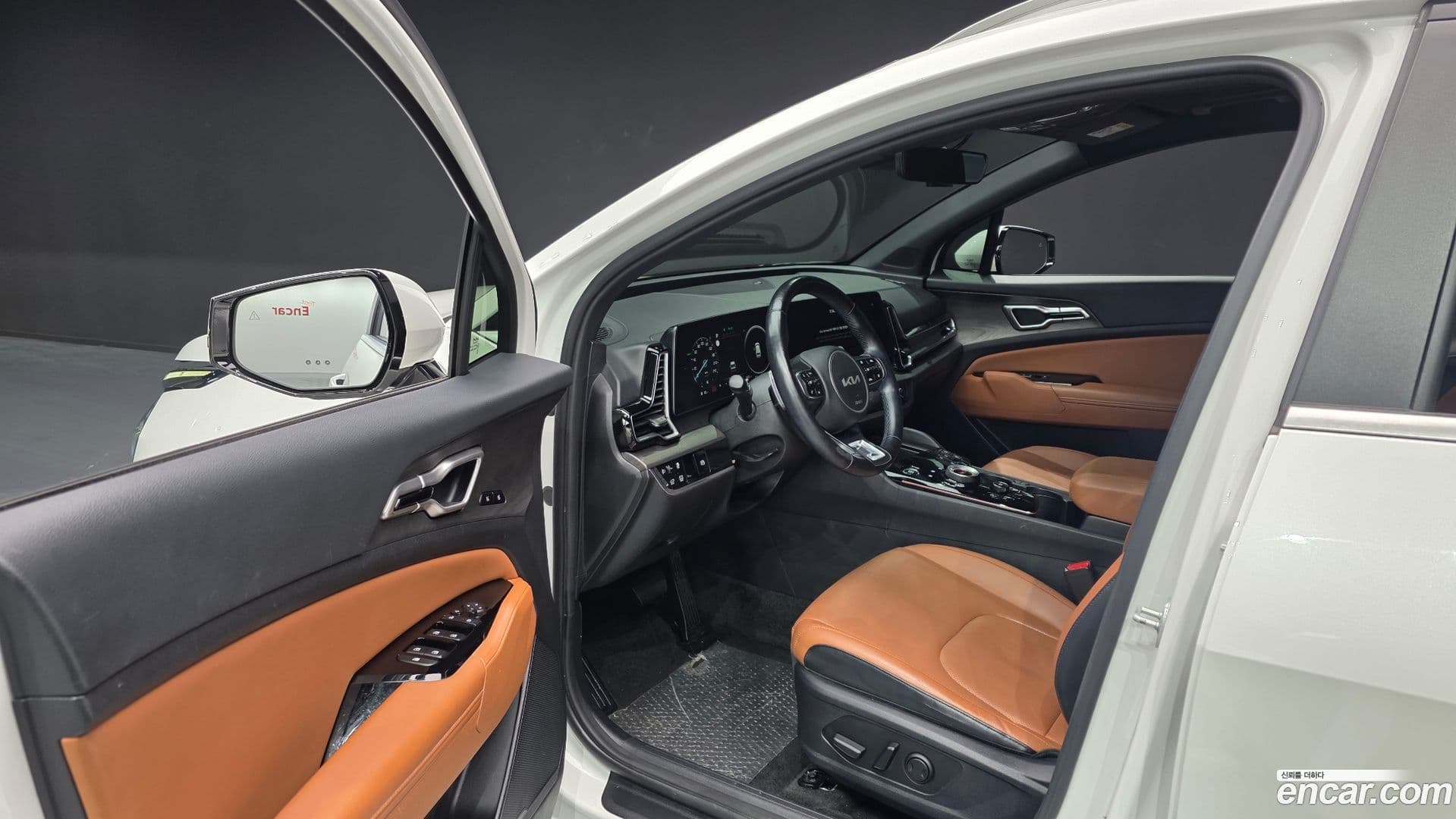 Main__Slider__Photo:Sportage Kia 2021.8-10