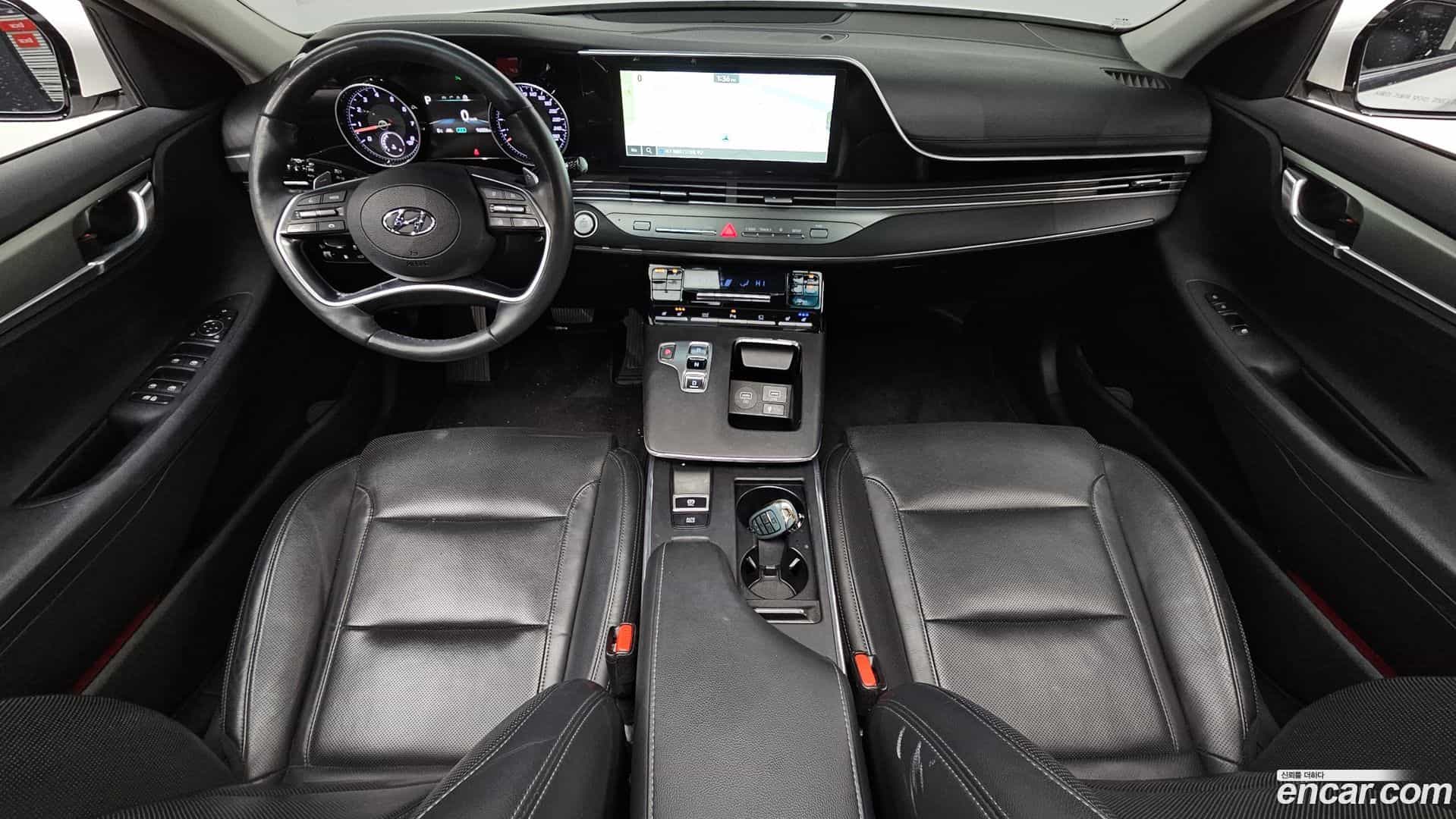 Grandeur Hyundai 2021.10-INNER-007
