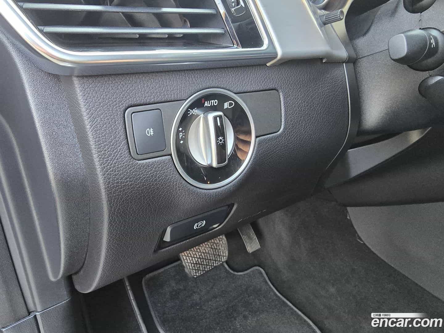 GLE-Class Mercedes-Benz 2018.5-OPTION-024
