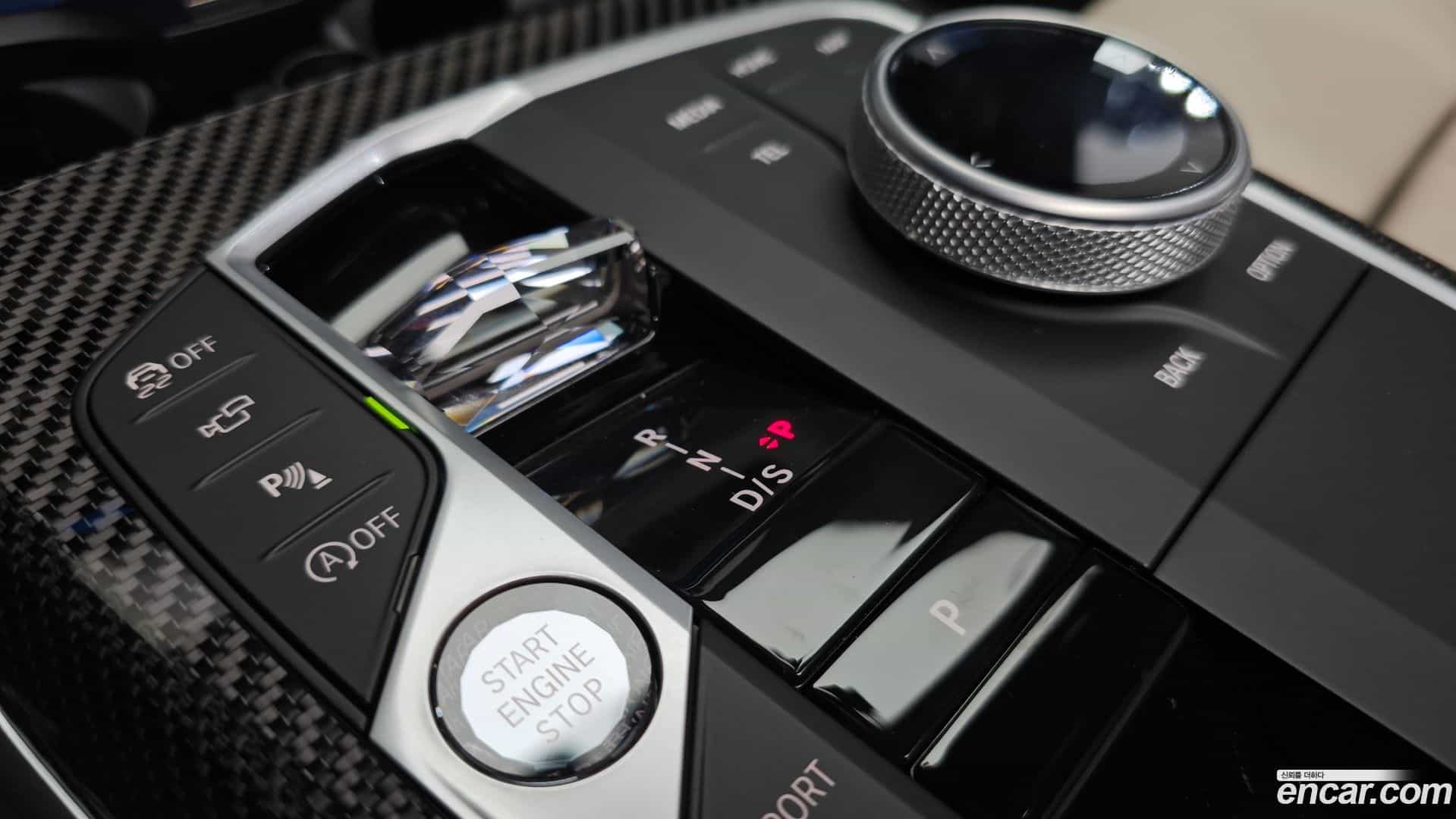 3-Series BMW 2025.4-INNER-009