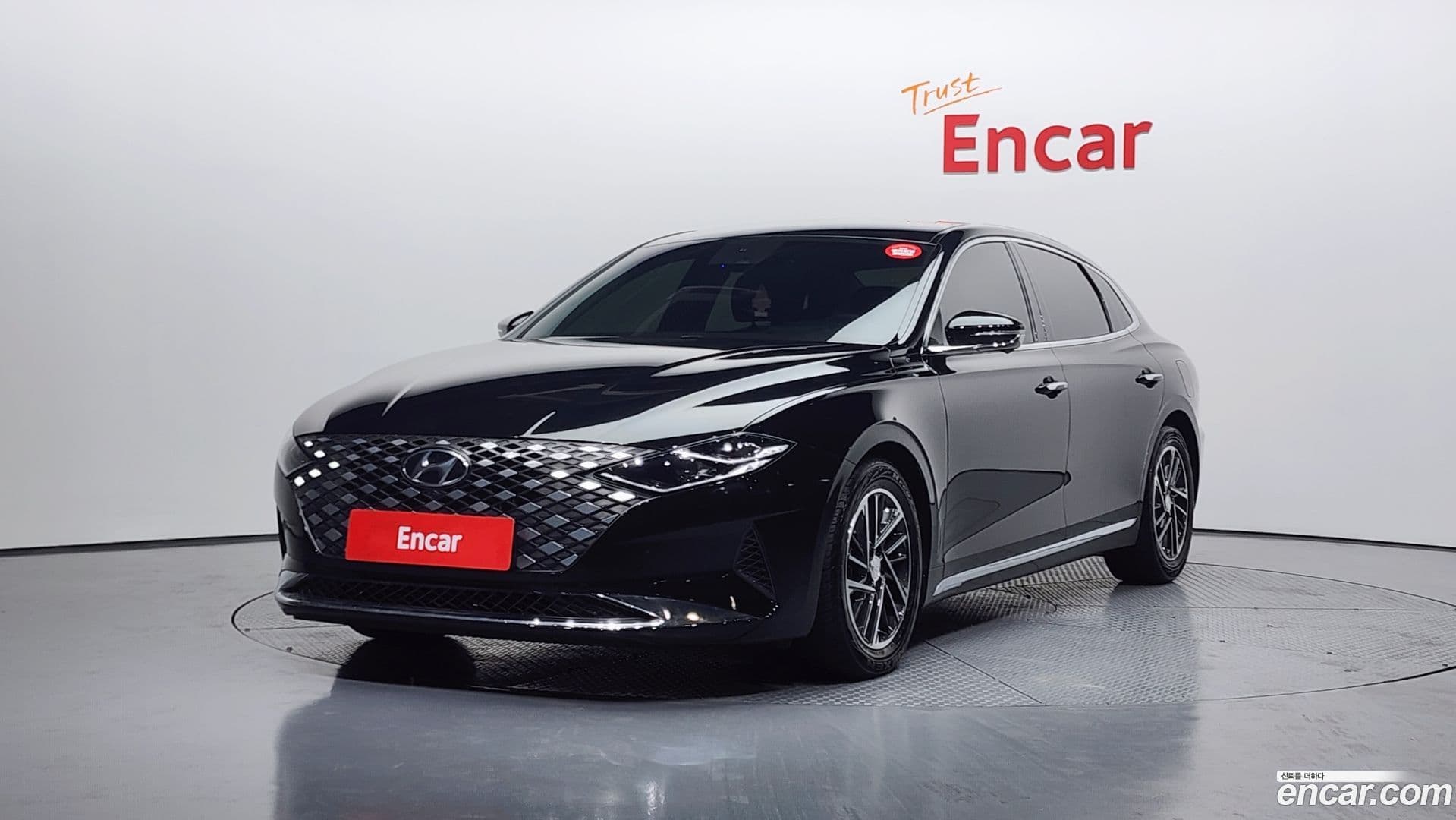 Main__Slider__Photo:Grandeur Hyundai 2020.5-0