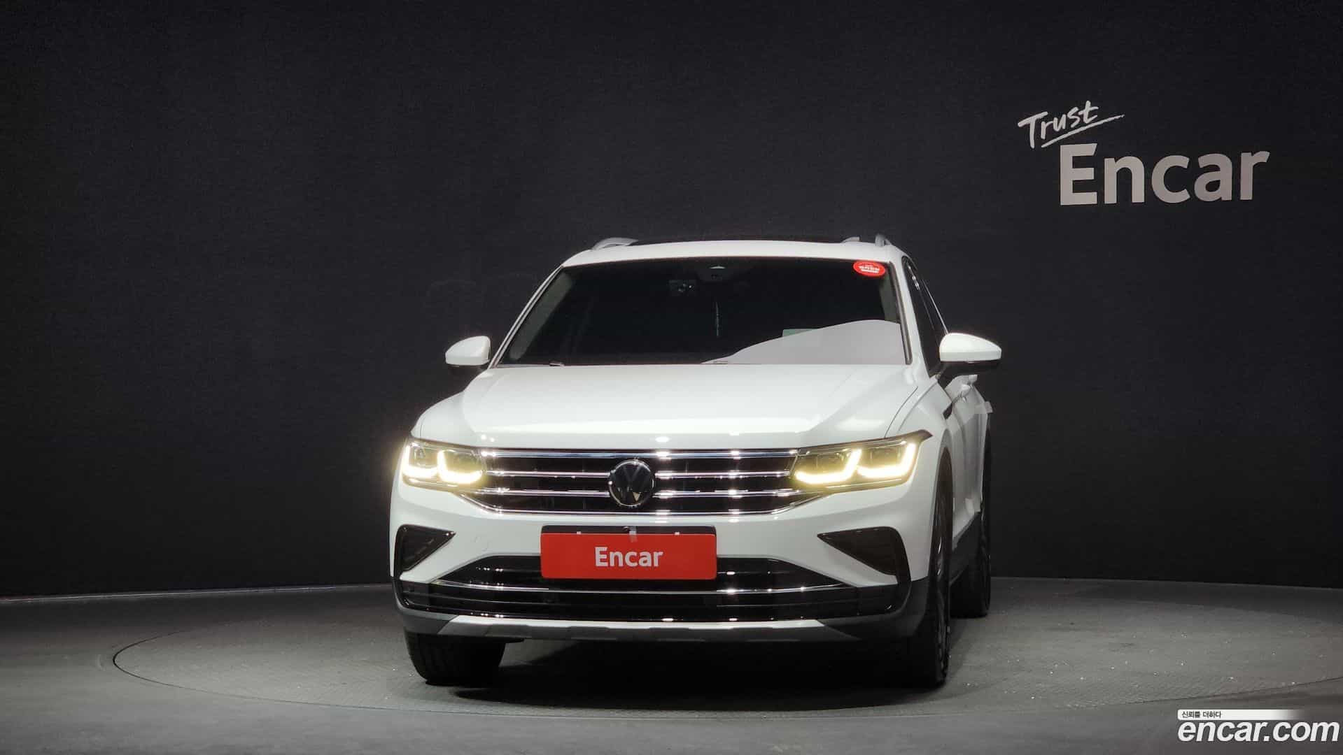 Tiguan Volkswagen 2024.5-OUTER-003