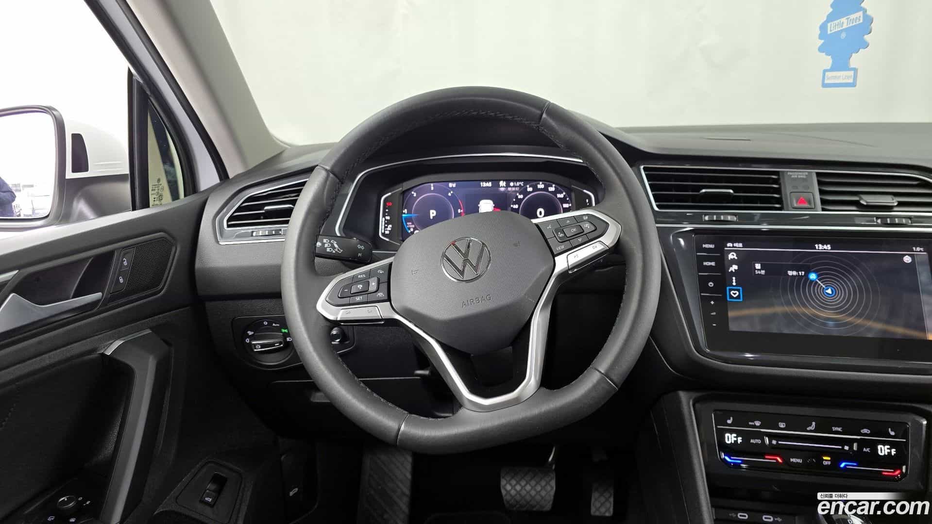 Tiguan Volkswagen 2024.5-OPTION-017