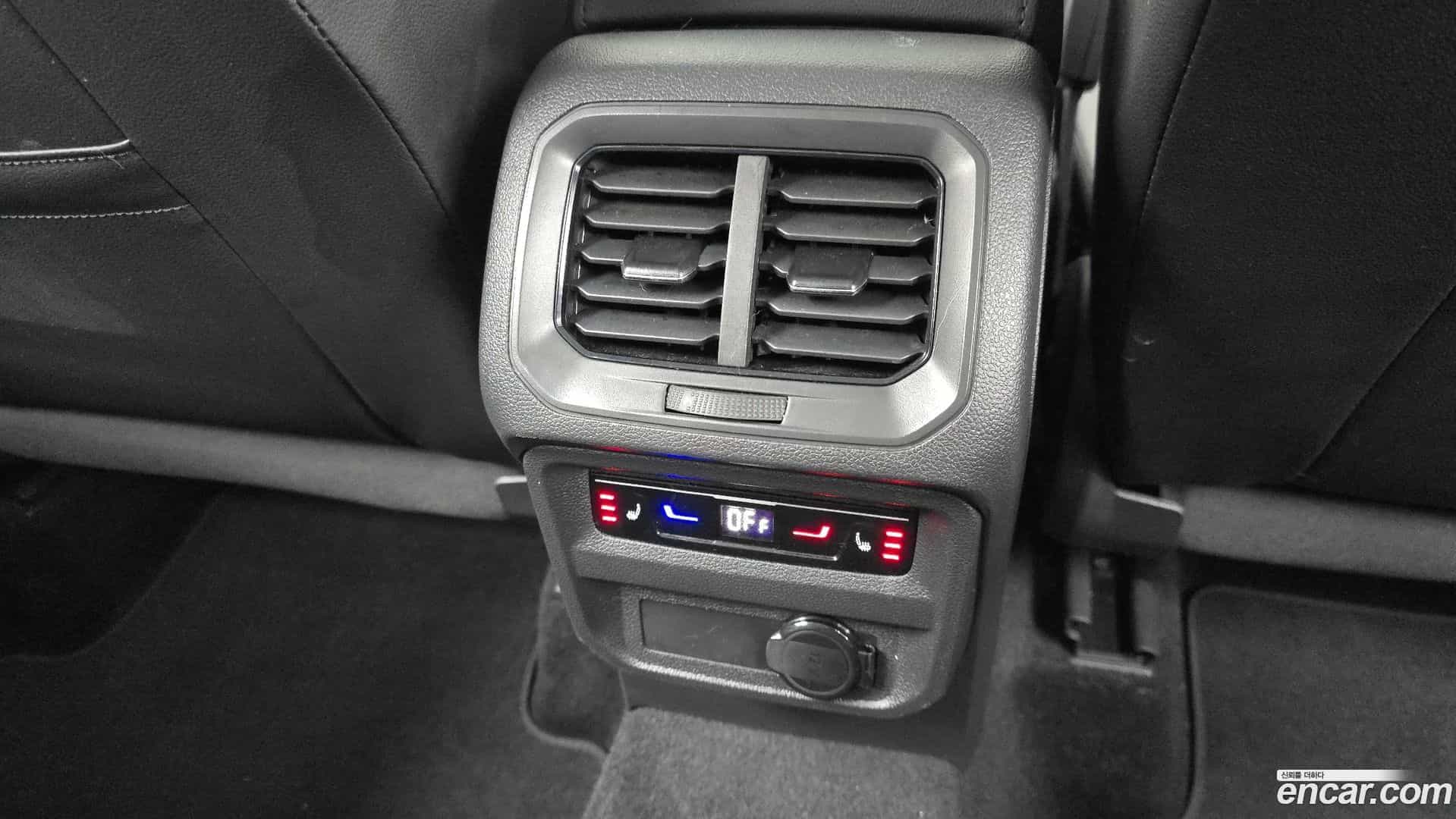 Tiguan Volkswagen 2024.5-OPTION-023