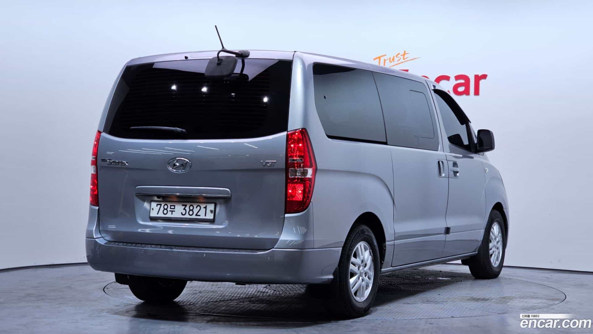 Starex Hyundai 2017.0-OUTER-002