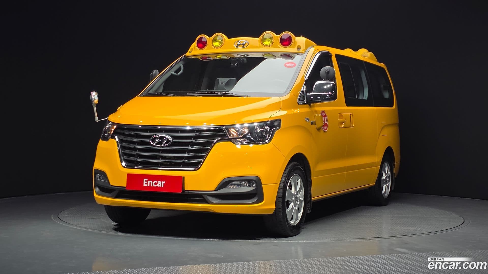Main__Slider__Photo:Starex Hyundai 2019.1-0