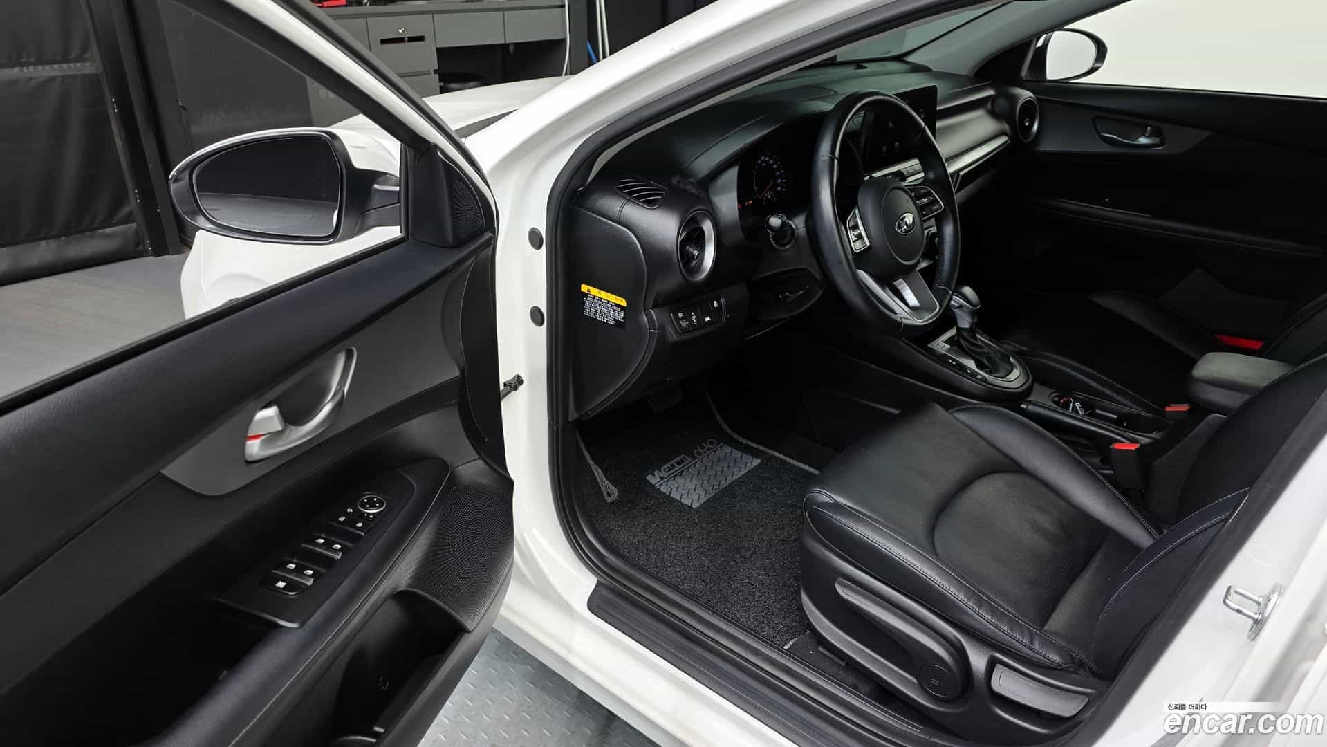 K3 Kia 2019.9-INNER-010