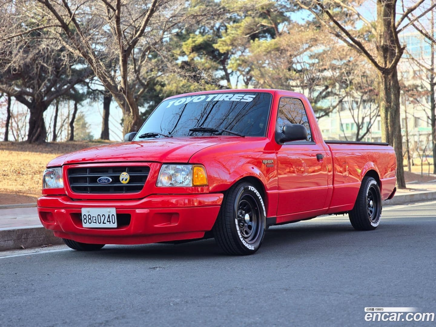 Main__Slider__Photo:Ranger Ford 2003.11-0